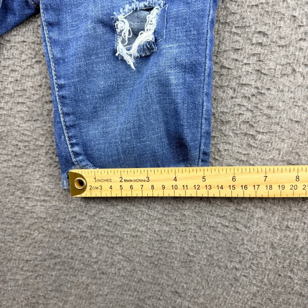 Children's Place Skimmer Pant Court Distressed Denim Shorts Kids‎ 6X/7 Blue